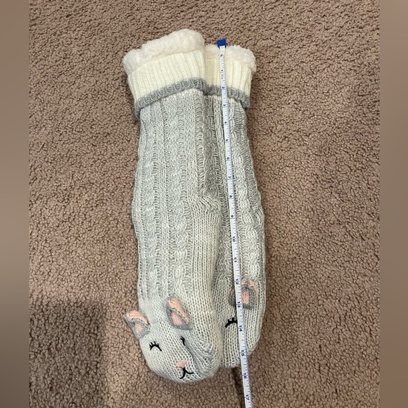 Womens non-slip knitted winter leg warmer/slipper socks - Picture 3 of 5